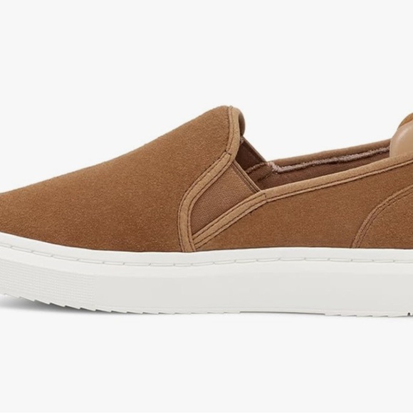 UGG Women’s Tan Slip-On Shoes - Picture 3 of 6